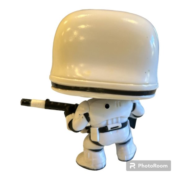 Funko POP! Star Wars: First Order Stormtrooper & Star Wars Darth Vader watch - Picture 3 of 14